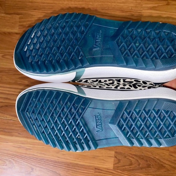 Vans UV Color Changing Stacked Platform Leopard Print Old Skool Sneakers - Picture 7 of 7